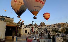 Balloon Cave Hotel